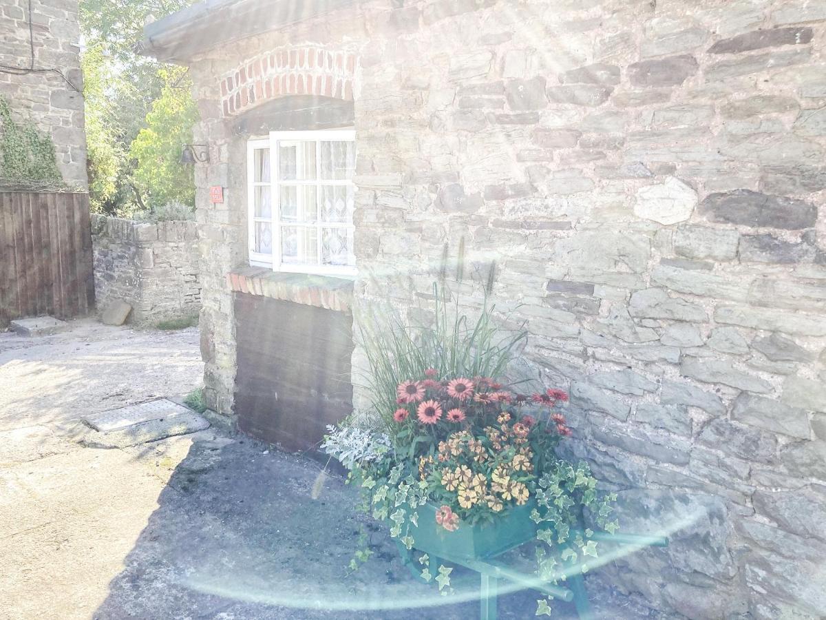 Granary Cottage Abergavenny Esterno foto